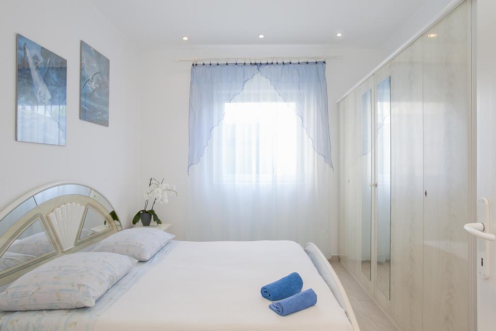 Guest House Mara فيلا لوكا المظهر الخارجي الصورة