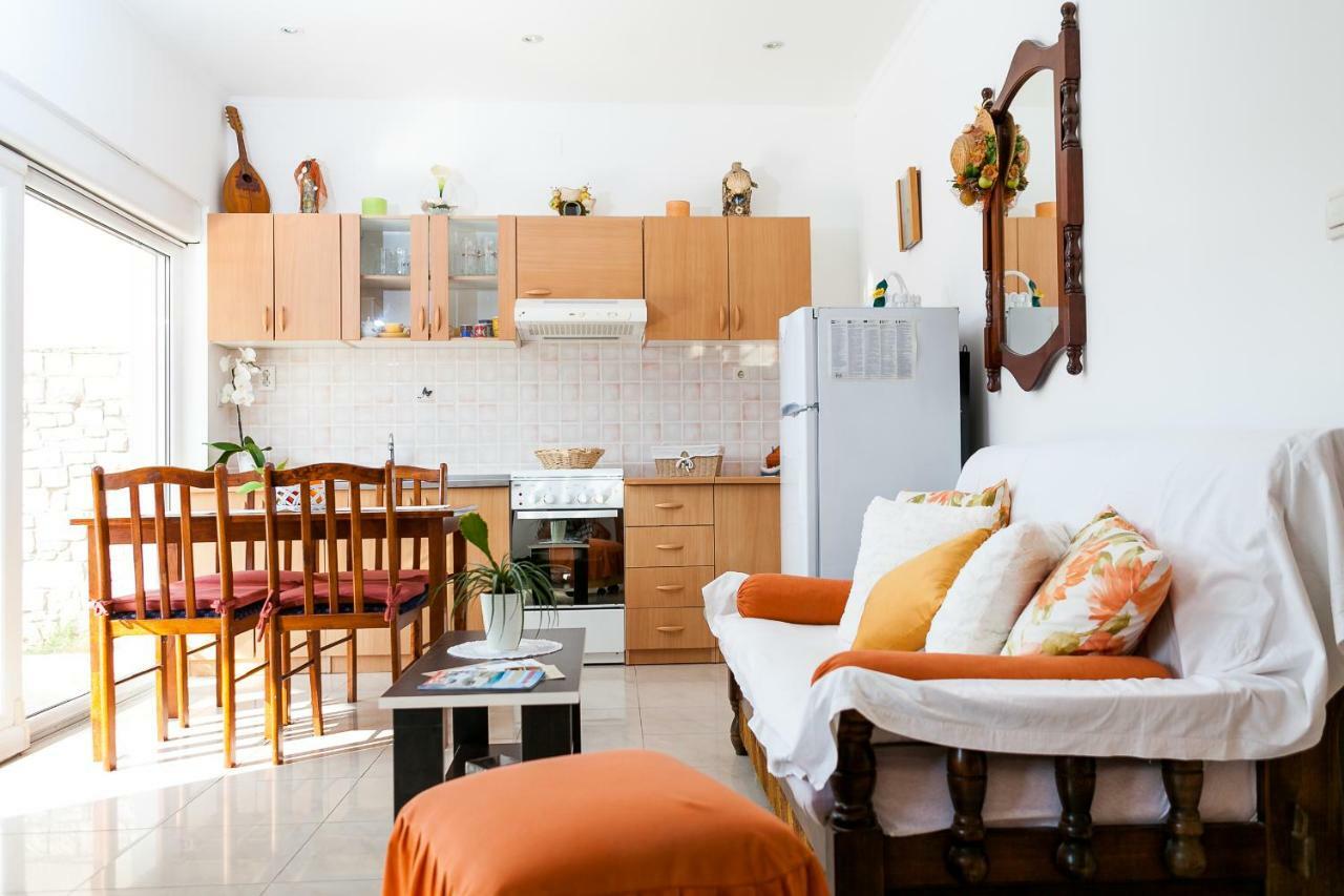 Guest House Mara فيلا لوكا المظهر الخارجي الصورة